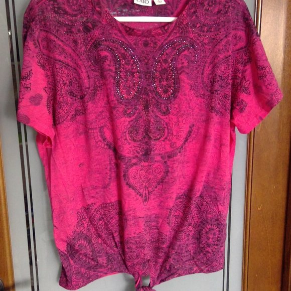 Cato Top - Picture 11 of 14